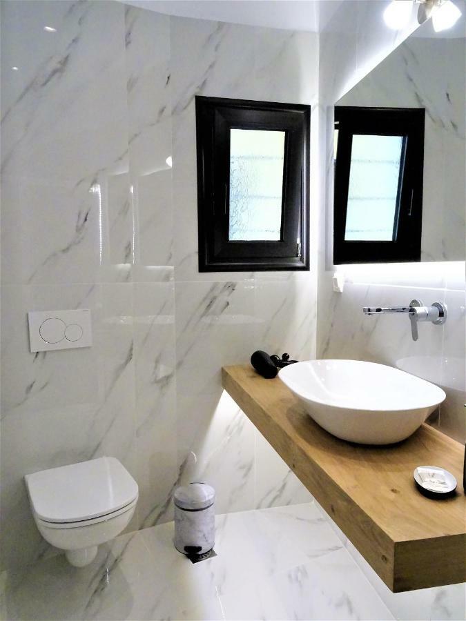 Joy Luxury Apartment Near Acropolis Athens Exterior photo